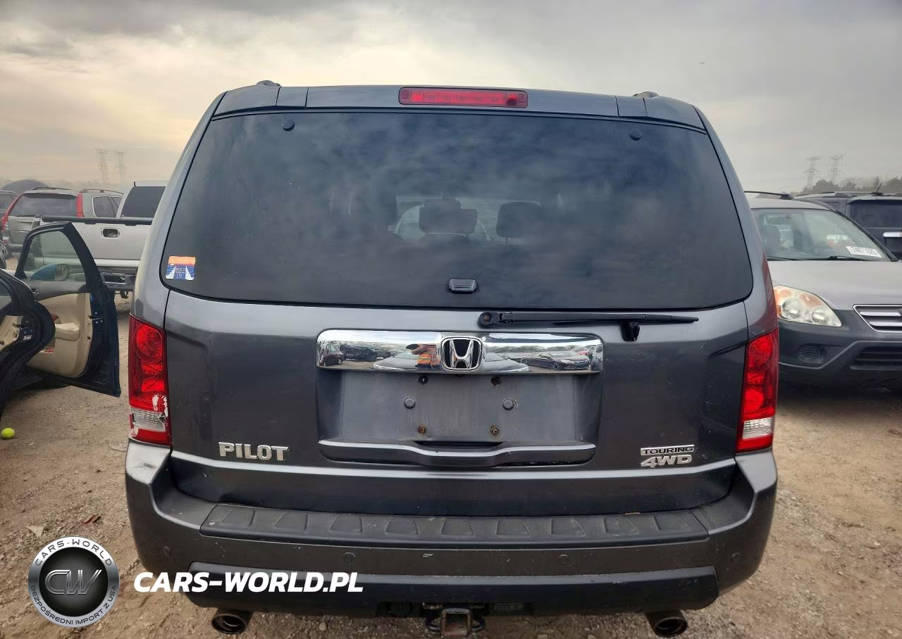 2011 Honda Pilot Touring VIN:5FNYF4H92BB102206 - 6