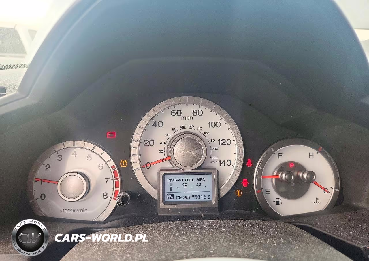2011 Honda Pilot Touring VIN:5FNYF4H92BB102206 - 9