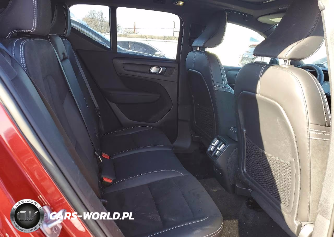 2022 Volvo Xc40 T5 R-Design VIN:YV4162UM9N2789527 - 11