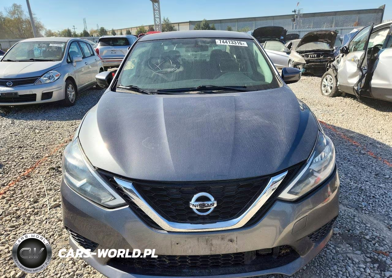 2018 Nissan Sentra S VIN:3N1AB7AP6JY240506 - 5