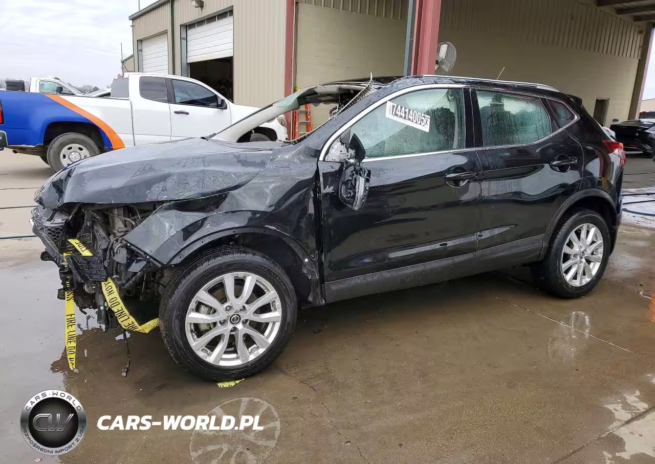 2021 Nissan Rogue Sport Sv