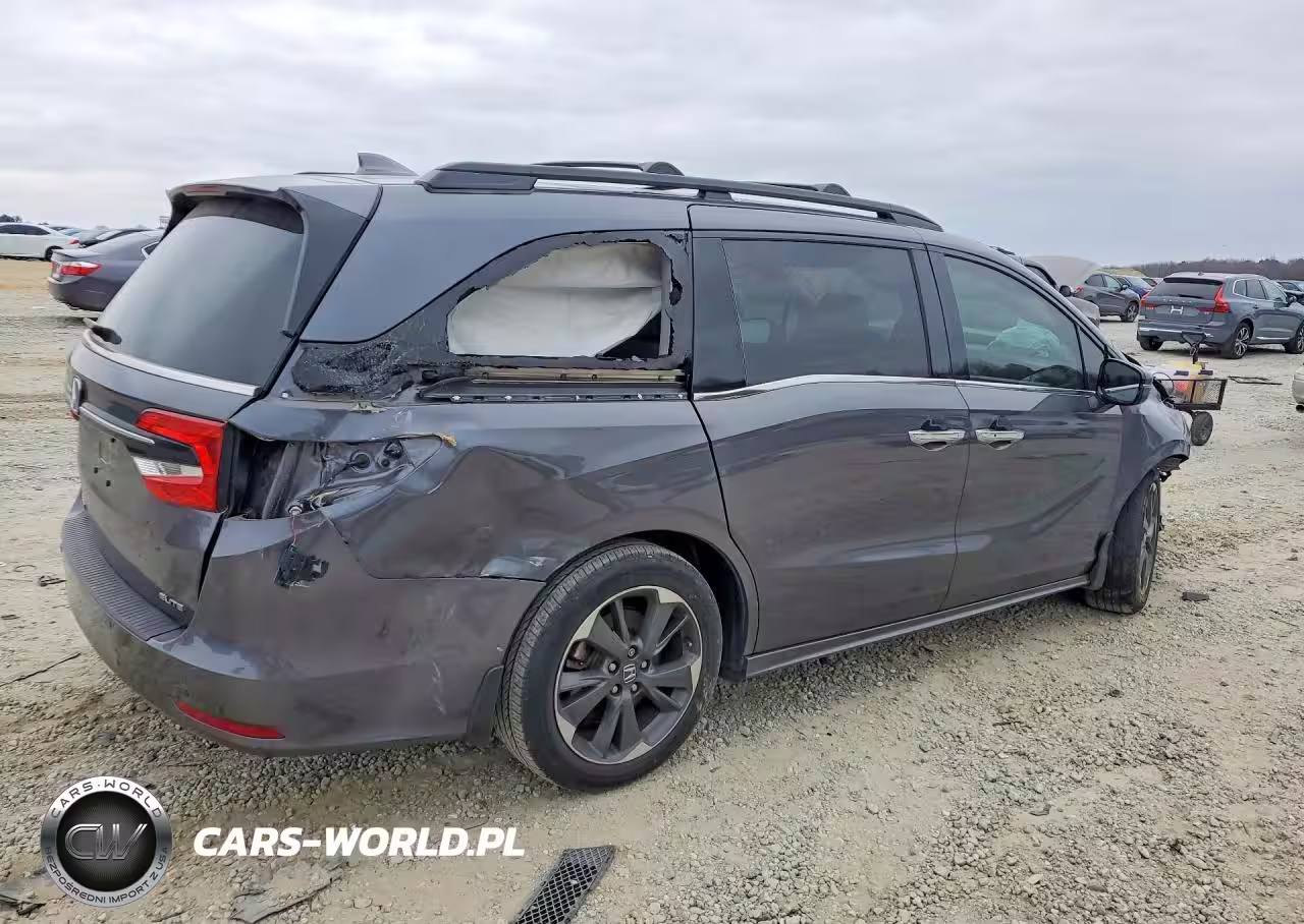 2023 Honda Odyssey Elite VIN:5FNRL6H92PB020203 - 3