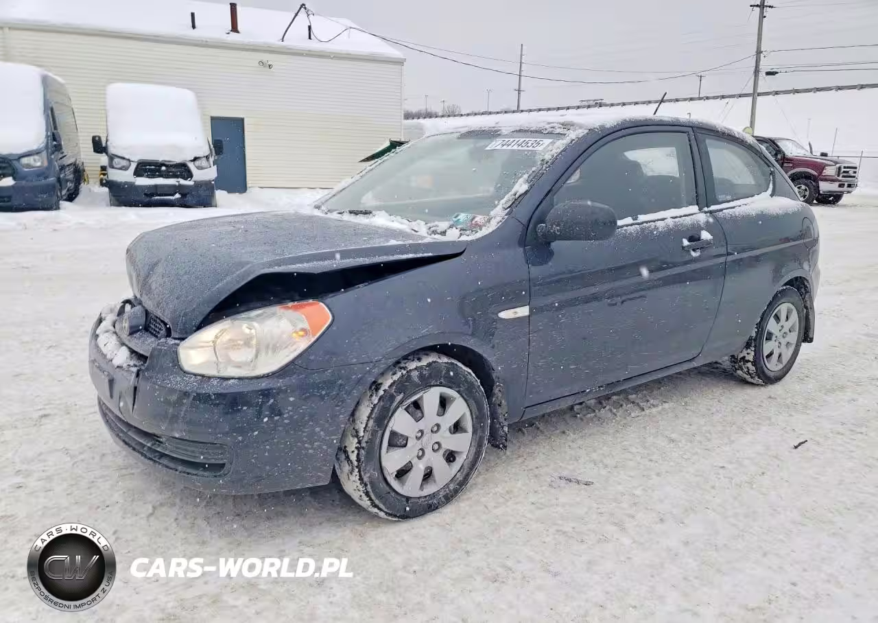 2011 Hyundai Accent Gl