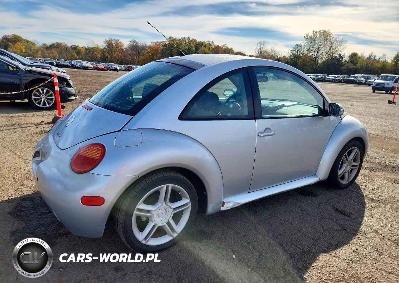2004 Volkswagen New Beetle Gls VIN:3VWCD31C84M423615 - 3