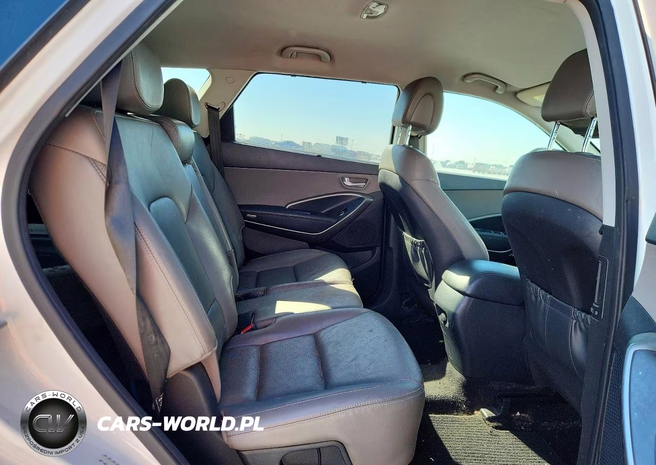 2018 Hyundai Santa Fe Se VIN:KM8SN4HF4JU280991 - 11