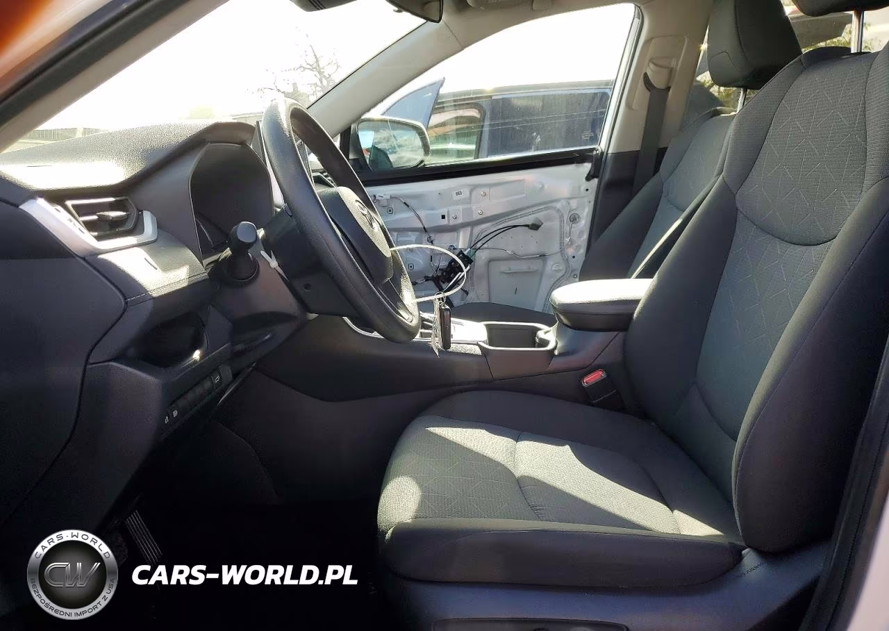 2024 Toyota Rav4 Xle VIN:2T3W1RFV2RC290458 - 7