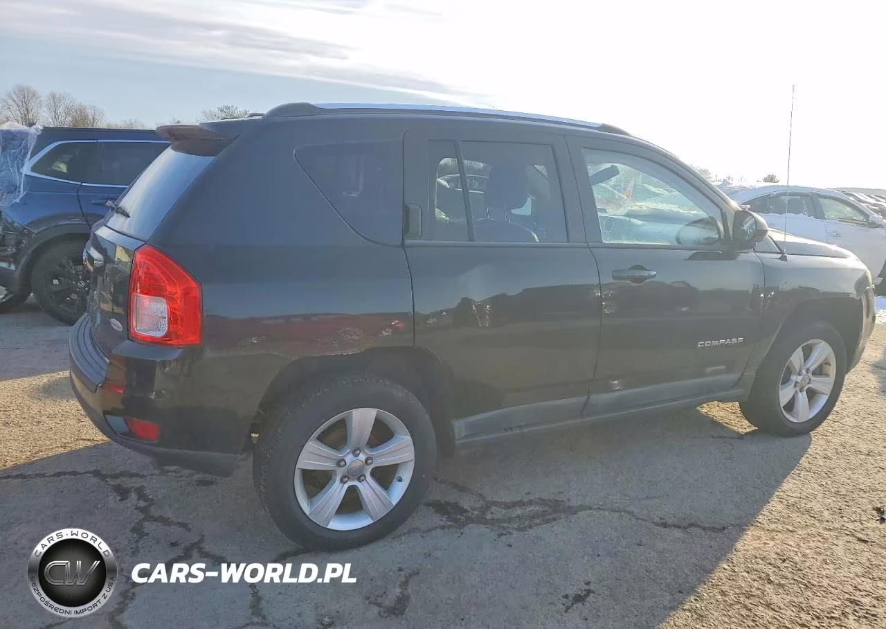 2011 Jeep Compass Sport VIN:1J4NF1FB4BD225952 - 3