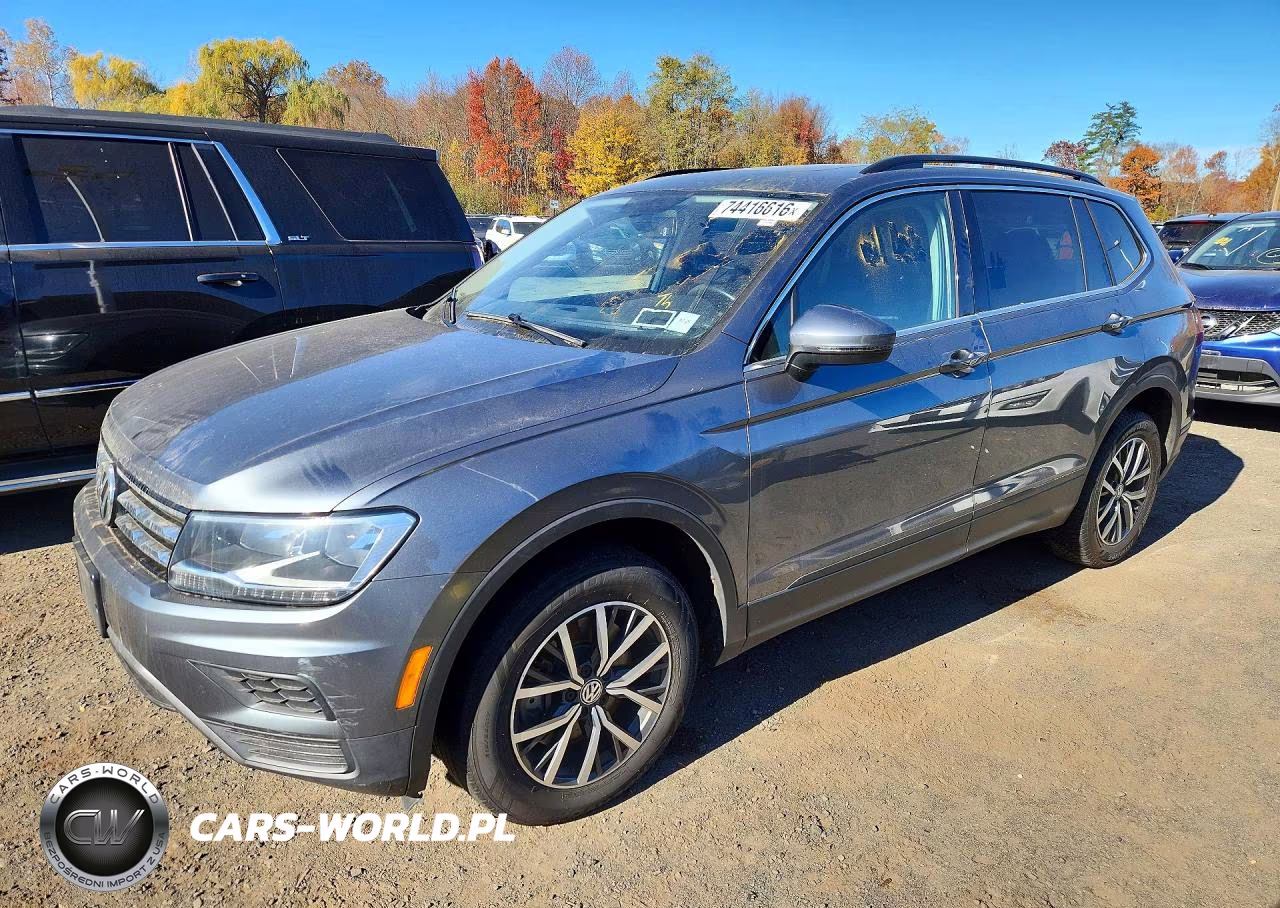 2019 Volkswagen Tiguan Se VIN:3VV2B7AX0KM047120 - 1