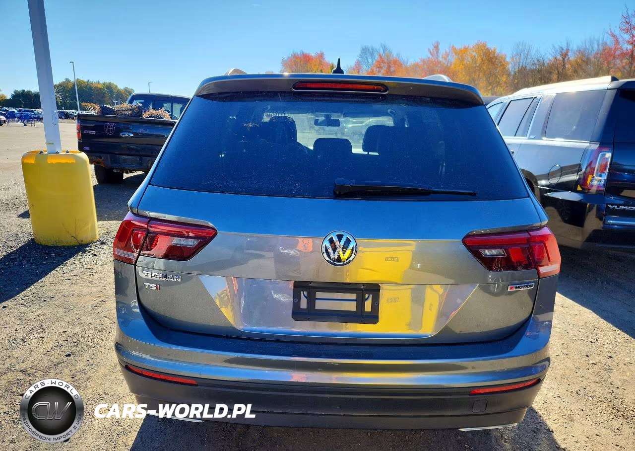 2019 Volkswagen Tiguan Se VIN:3VV2B7AX0KM047120 - 6