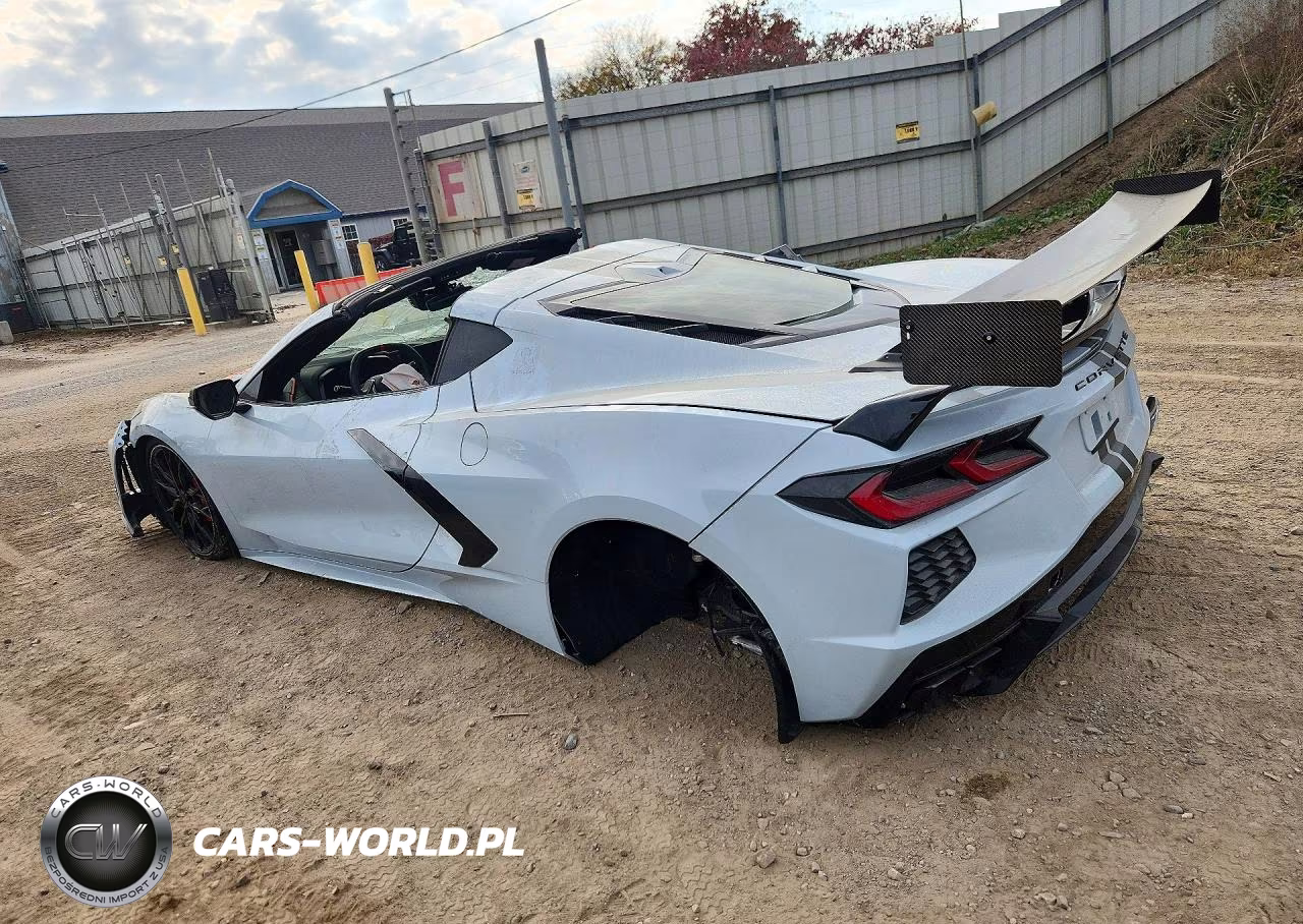 2023 Chevrolet Corvette Stingray 2Lt VIN:1G1YB2D42P5112388 - 2