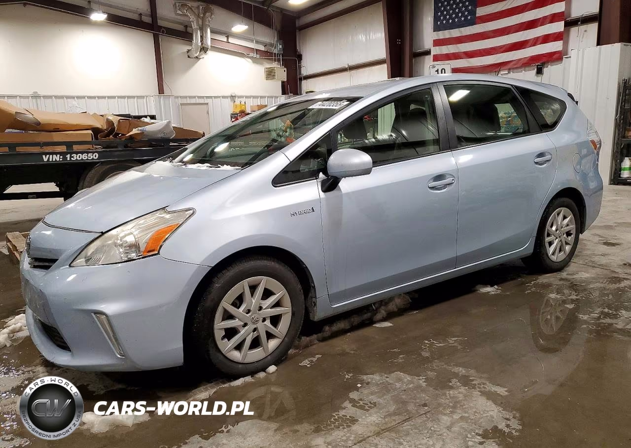2014 Toyota Prius V