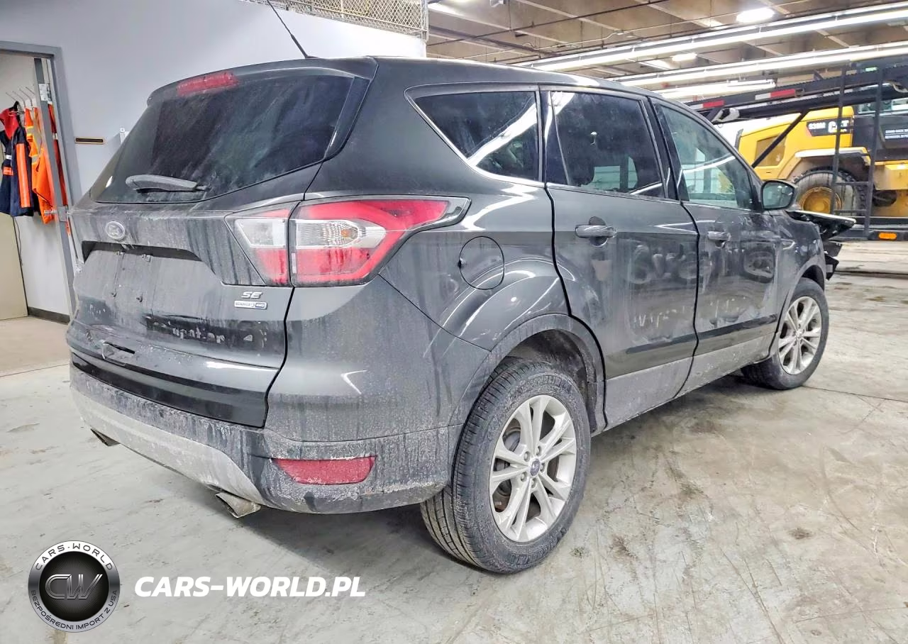 2017 Ford Escape Se VIN:1FMCU9GD3HUA69067 - 3