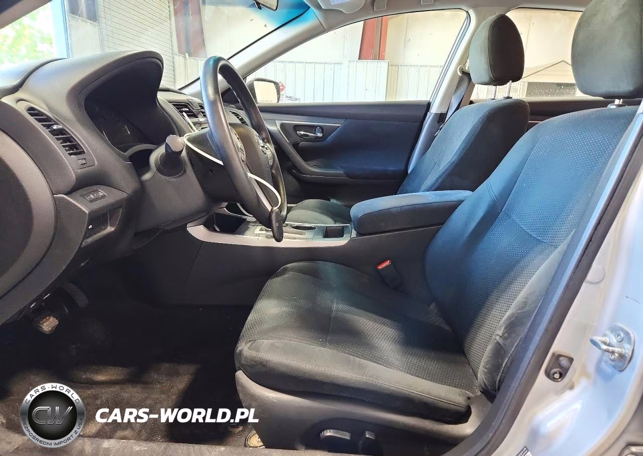 2015 Nissan Altima 2.5 S VIN:1N4AL3AP1FC245802 - 7