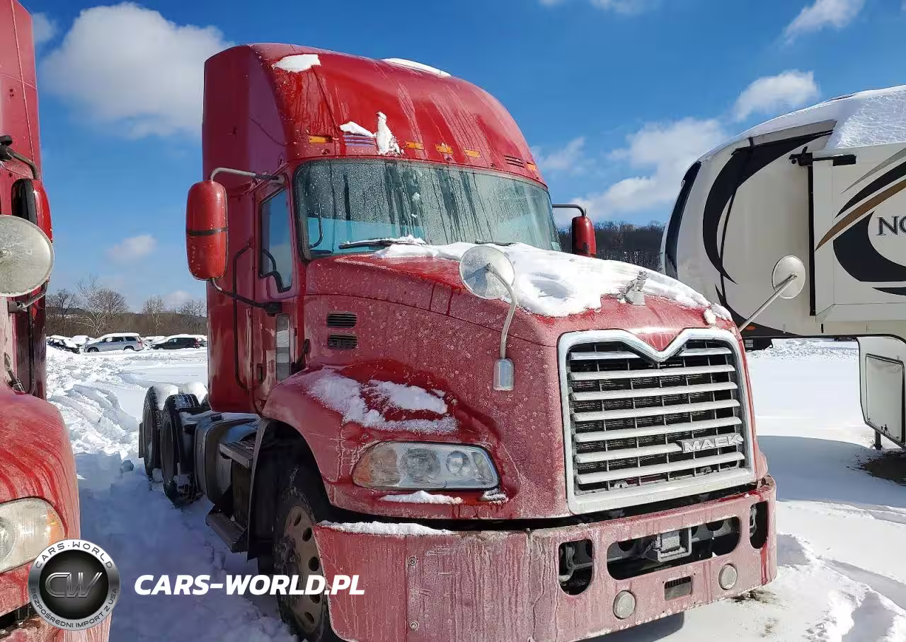 2016 Mack 600 Cxu600