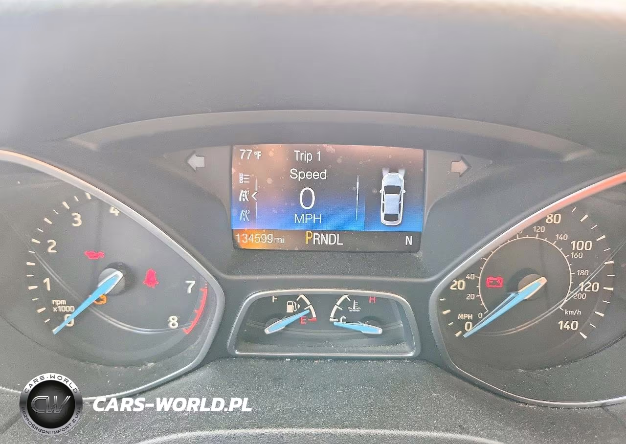 2016 Ford Focus Se VIN:1FADP3K20GL222422 - 9