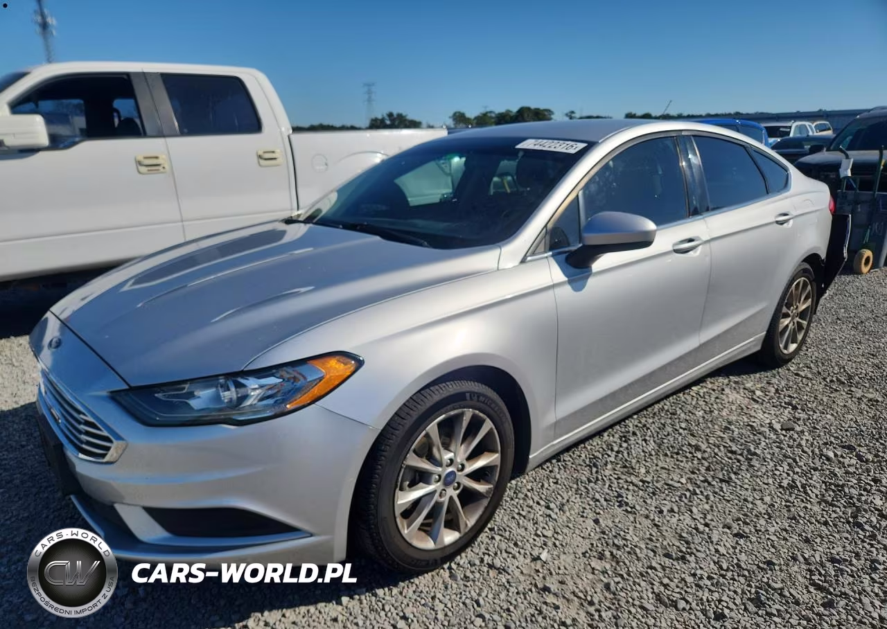 2017 Ford Fusion Se VIN:3FA6P0HD8HR264114 - 1