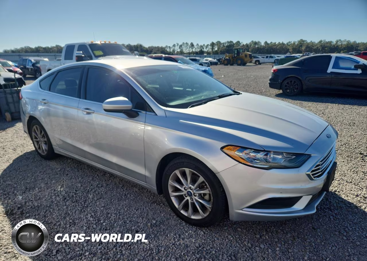 2017 Ford Fusion Se VIN:3FA6P0HD8HR264114 - 4