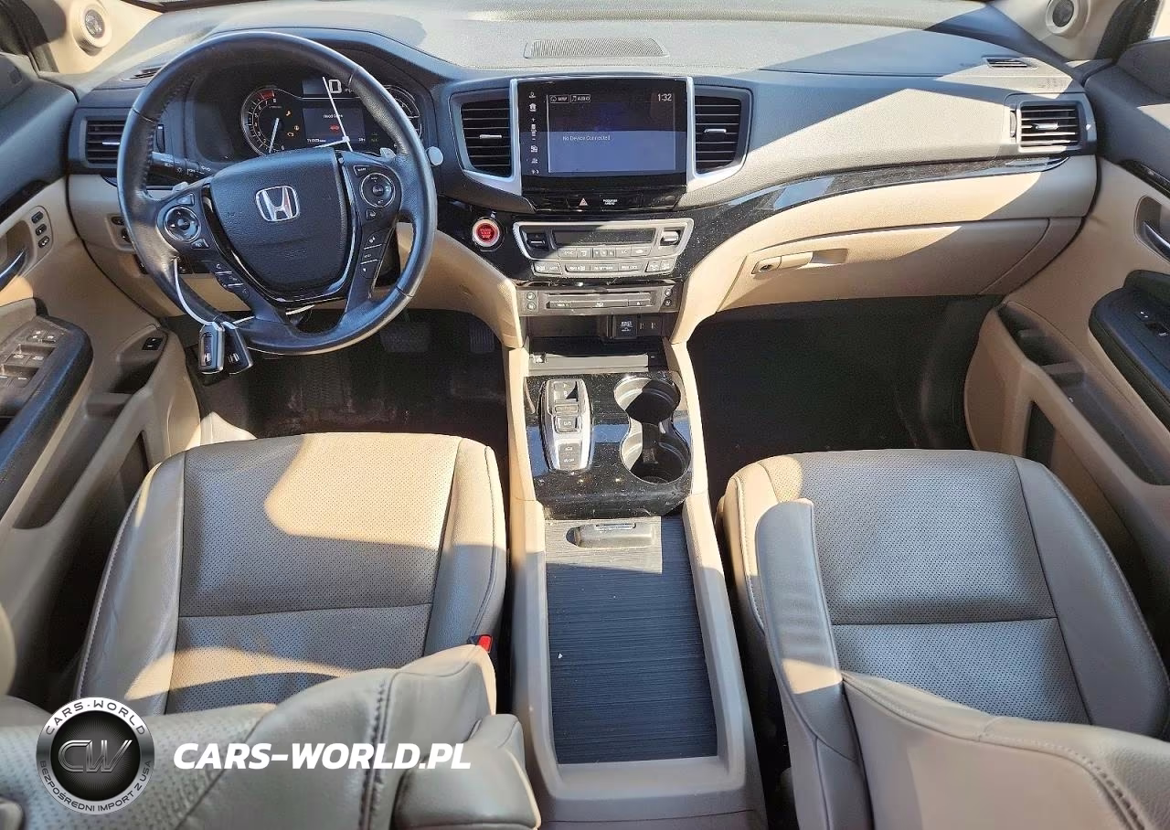 2018 Honda Pilot Elite VIN:5FNYF6H06JB060697 - 8