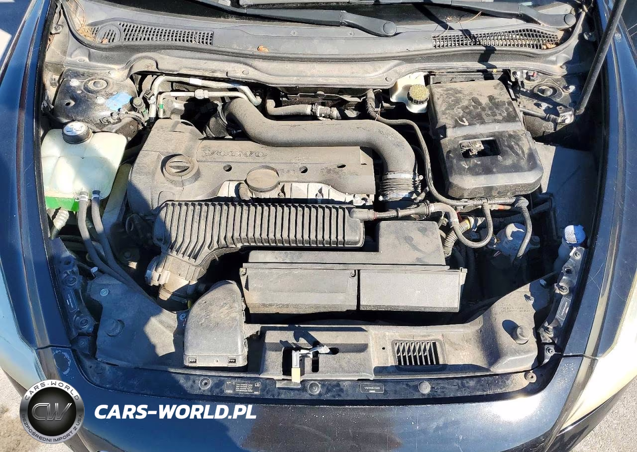 2011 Volvo C70 T5 VIN:YV1672MC1BJ114828 - 11