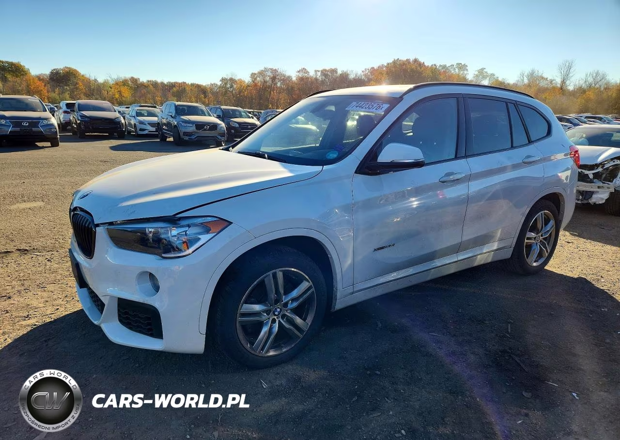 2018 BMW X1 xDrive28I VIN:WBXHT3C34J5F89629 - 1