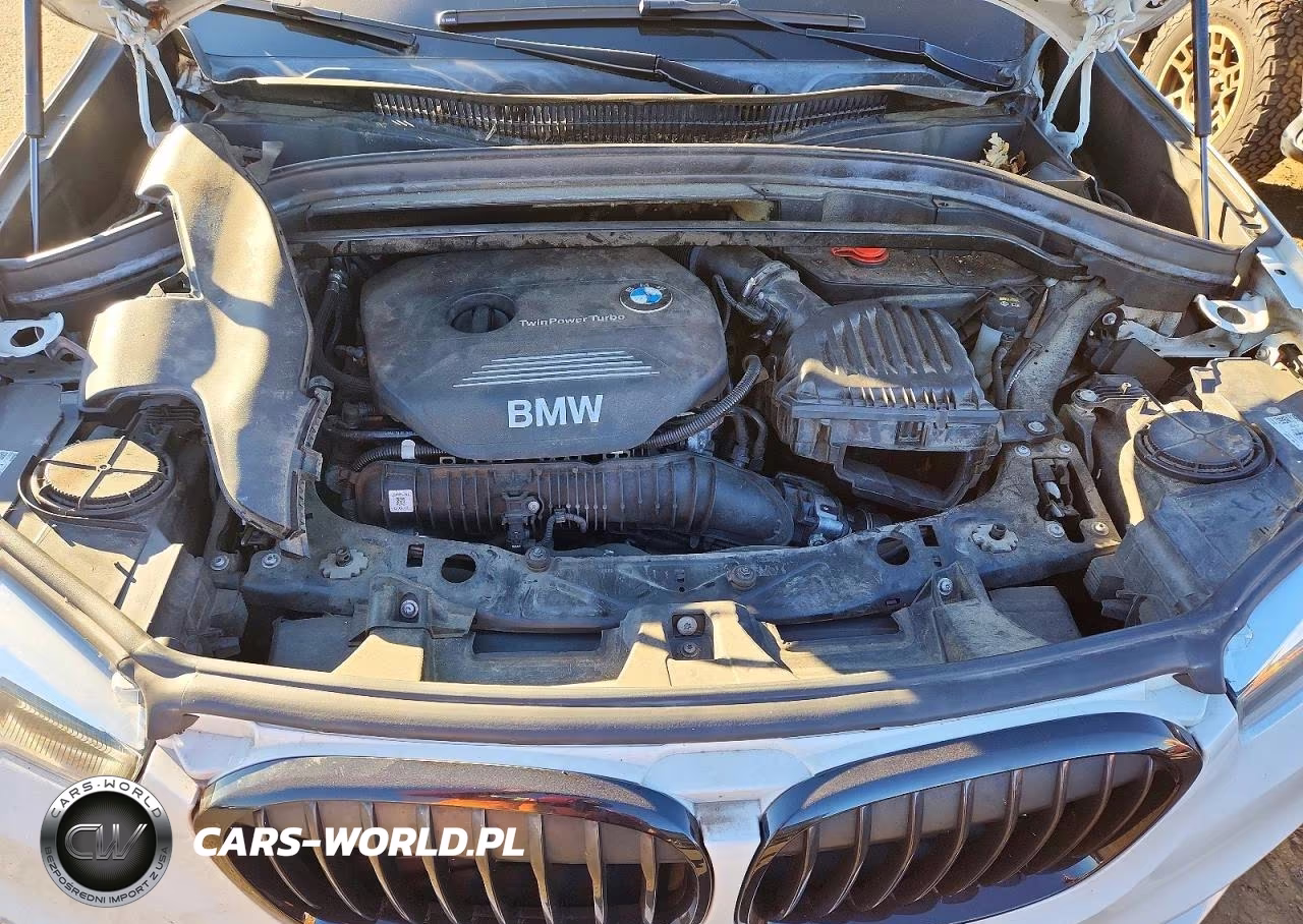 2018 BMW X1 xDrive28I VIN:WBXHT3C34J5F89629 - 12