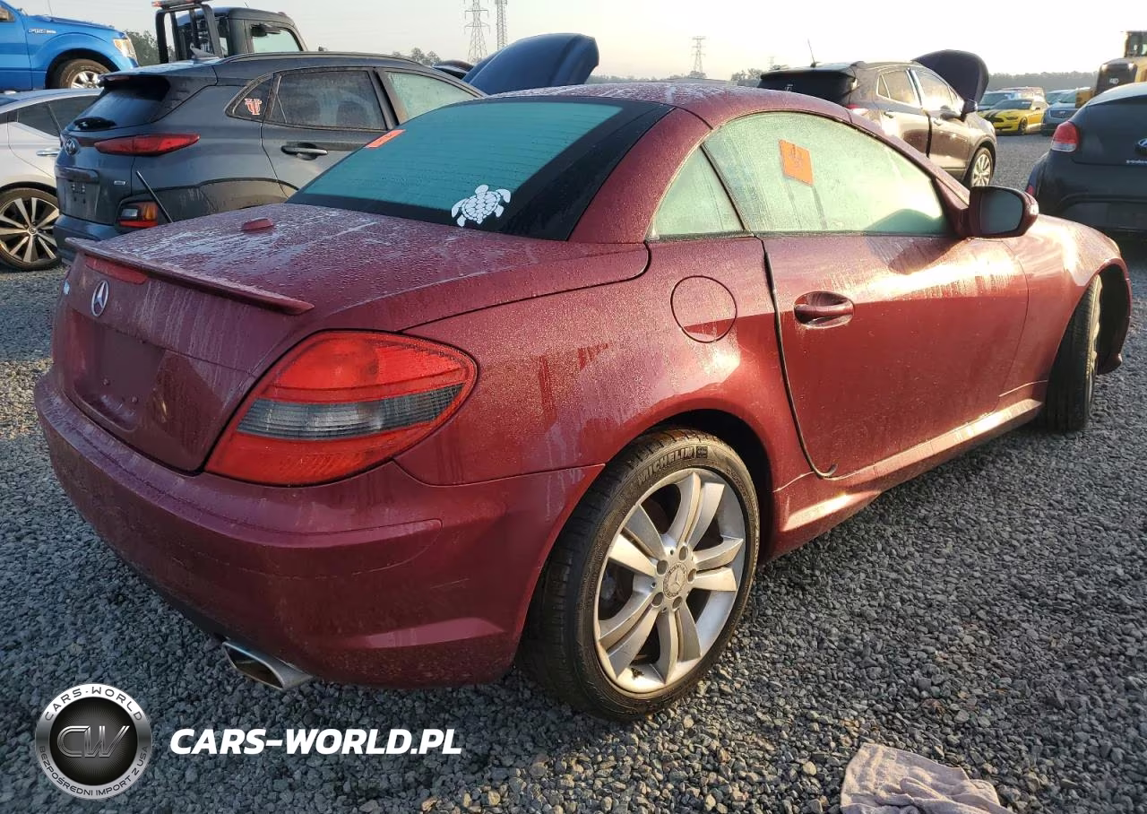 2011 Mercedes-Benz Slk 300 VIN:WDBWK5EA0BF238447 - 3