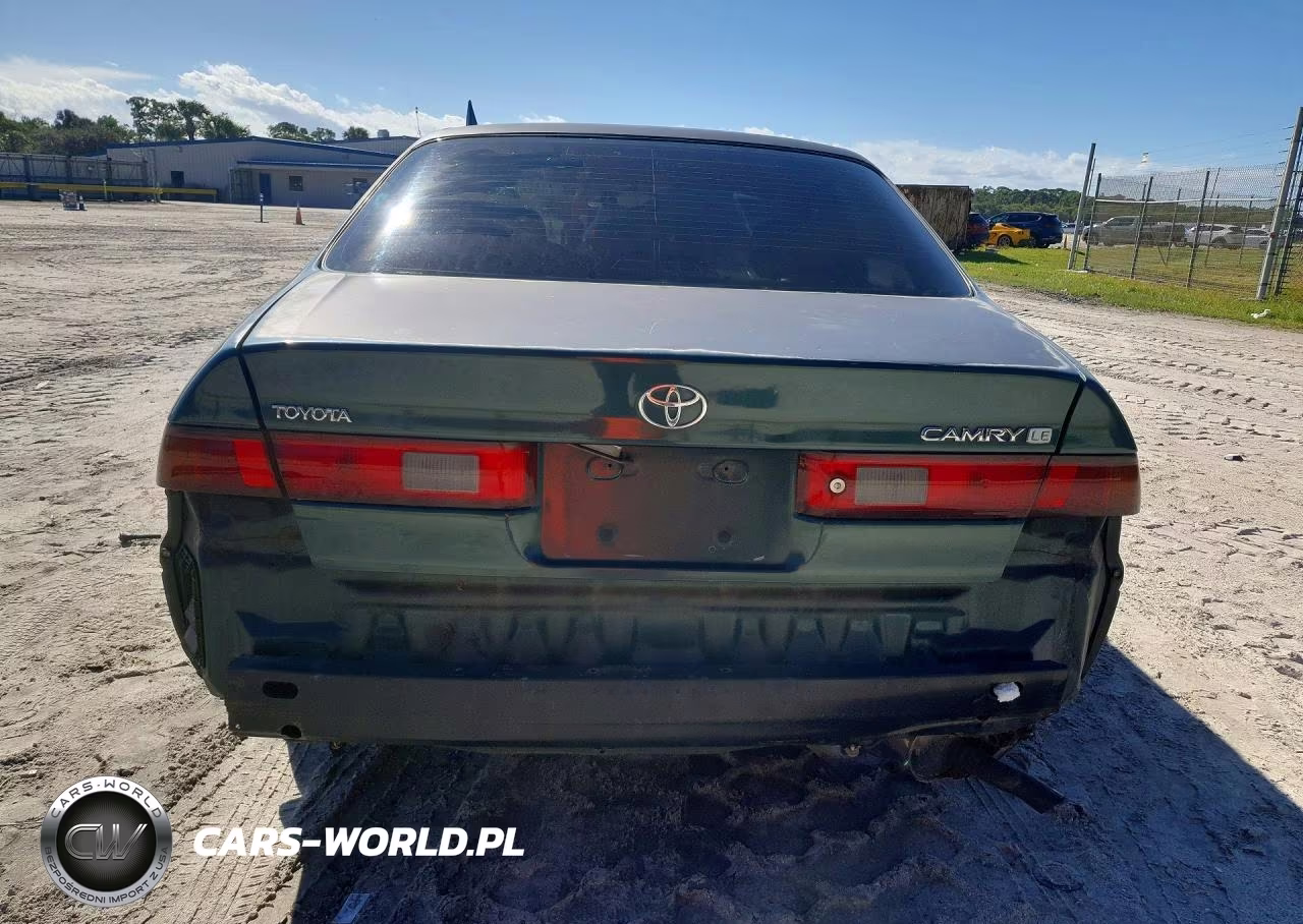 1998 Toyota Camry Le VIN:4T1BG22K5WU323391 - 6