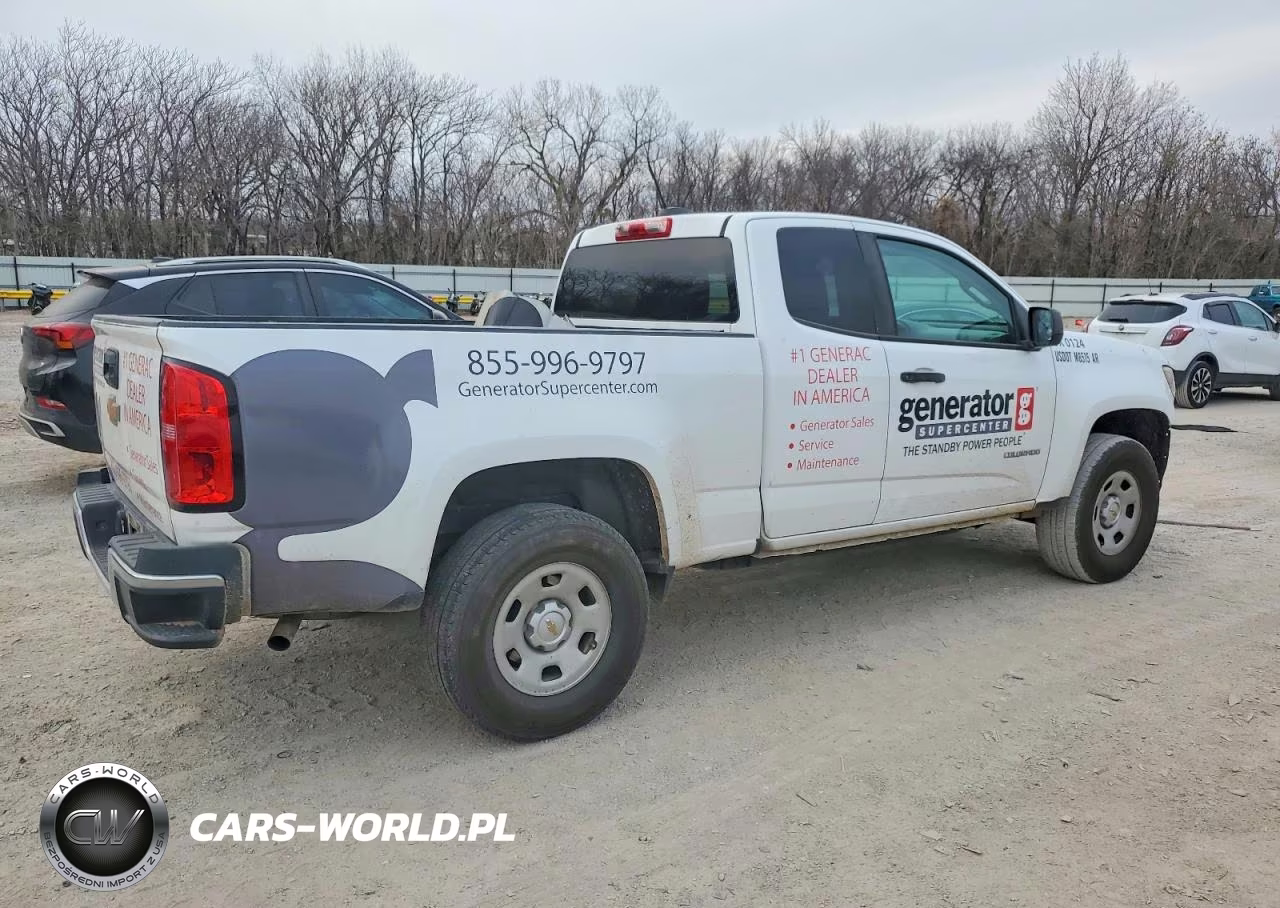 2018 Chevrolet Colorado VIN:1GCHSBEA8J1146281 - 3