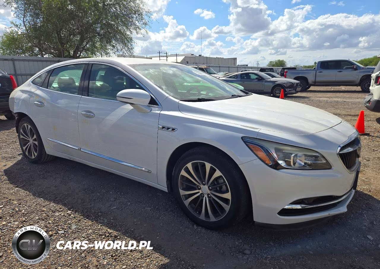 2017 Buick Lacrosse Essence VIN:1G4ZP5SS5HU172748 - 4