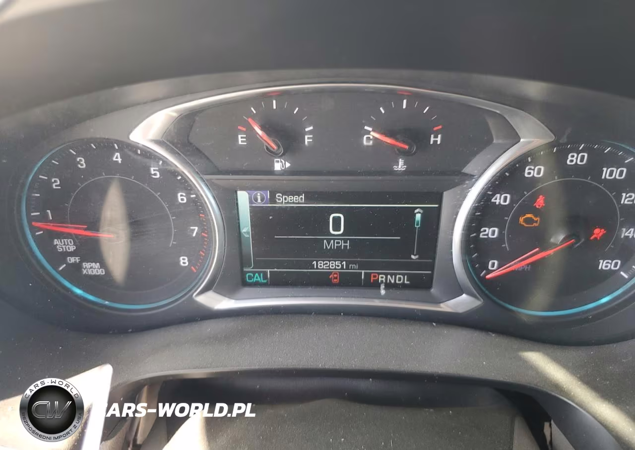 2018 Chevrolet Malibu Lt VIN:1G1ZD5ST2JF121801 - 9