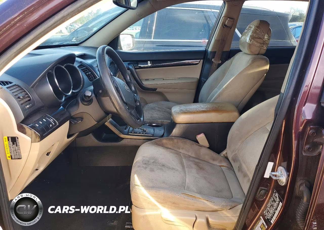2013 Kia Sorento Lx VIN:5XYKT3A11DG337673 - 7