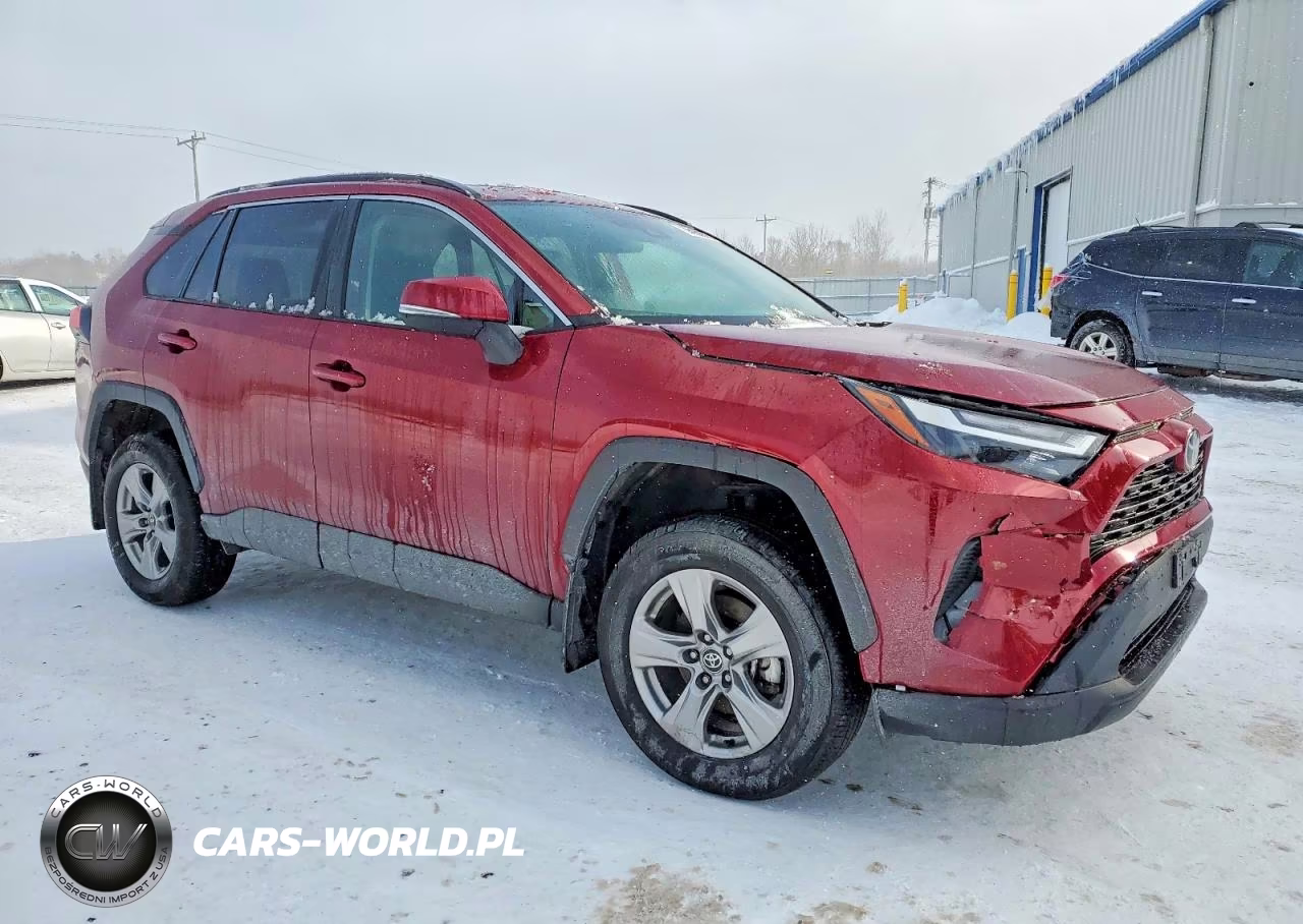 2025 Toyota Rav4 Xle VIN:2T3P1RFV5SW510927 - 4