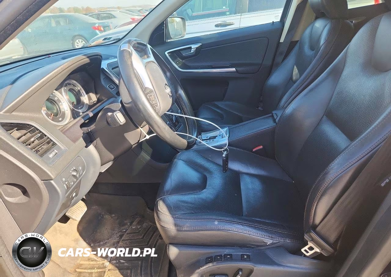 2012 Volvo Xc60 VIN:YV4902DZ3C2334038 - 7