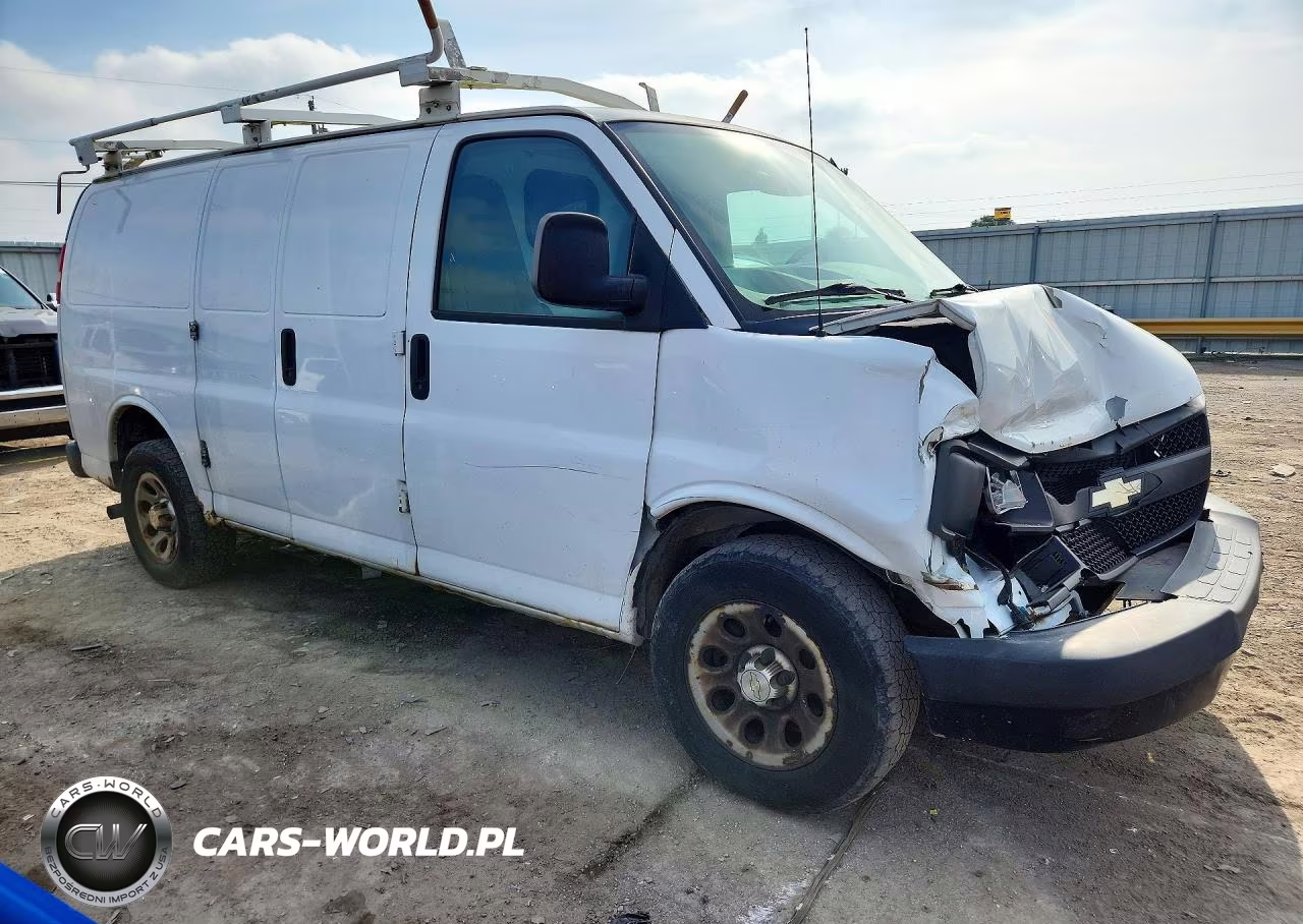 2012 Chevrolet Express 1500 Delivery Van VIN:1GCSGAFX8C1112719 - 4