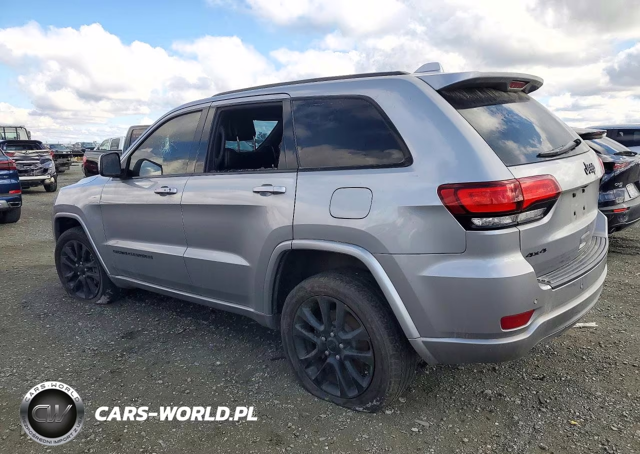 2018 Jeep Grand Cherokee Laredo VIN:1C4RJFAG1JC467530 - 2