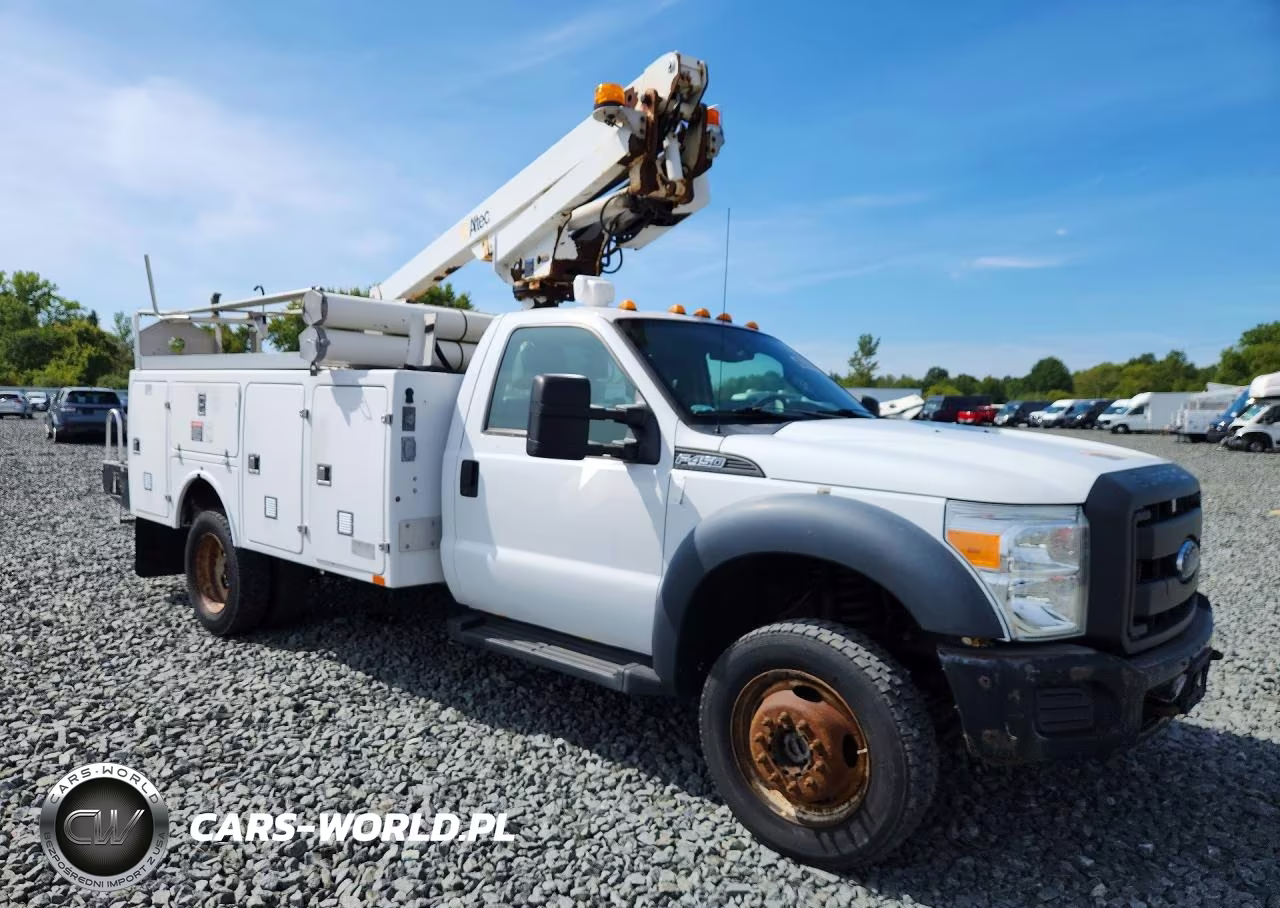 2013 Ford F450 Super Duty Utility - Service Truck VIN:1FDUF4HY0DEB43066 - 4
