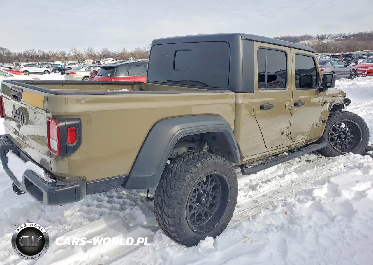 2020 Jeep Gladiator Sport VIN:1C6JJTAG8LL172155 - 3