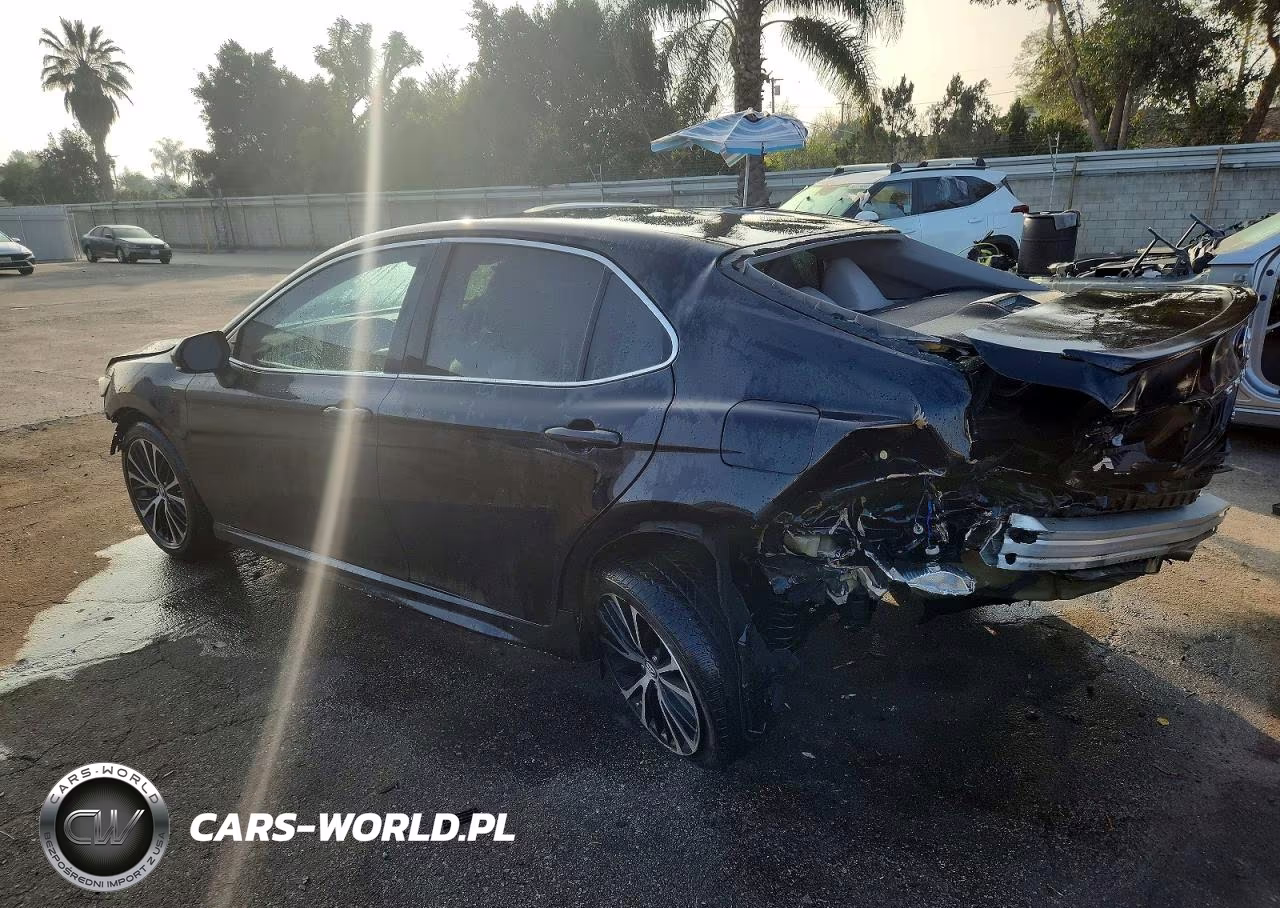 2018 Toyota Camry Se VIN:4T1B11HK1JU100910 - 2