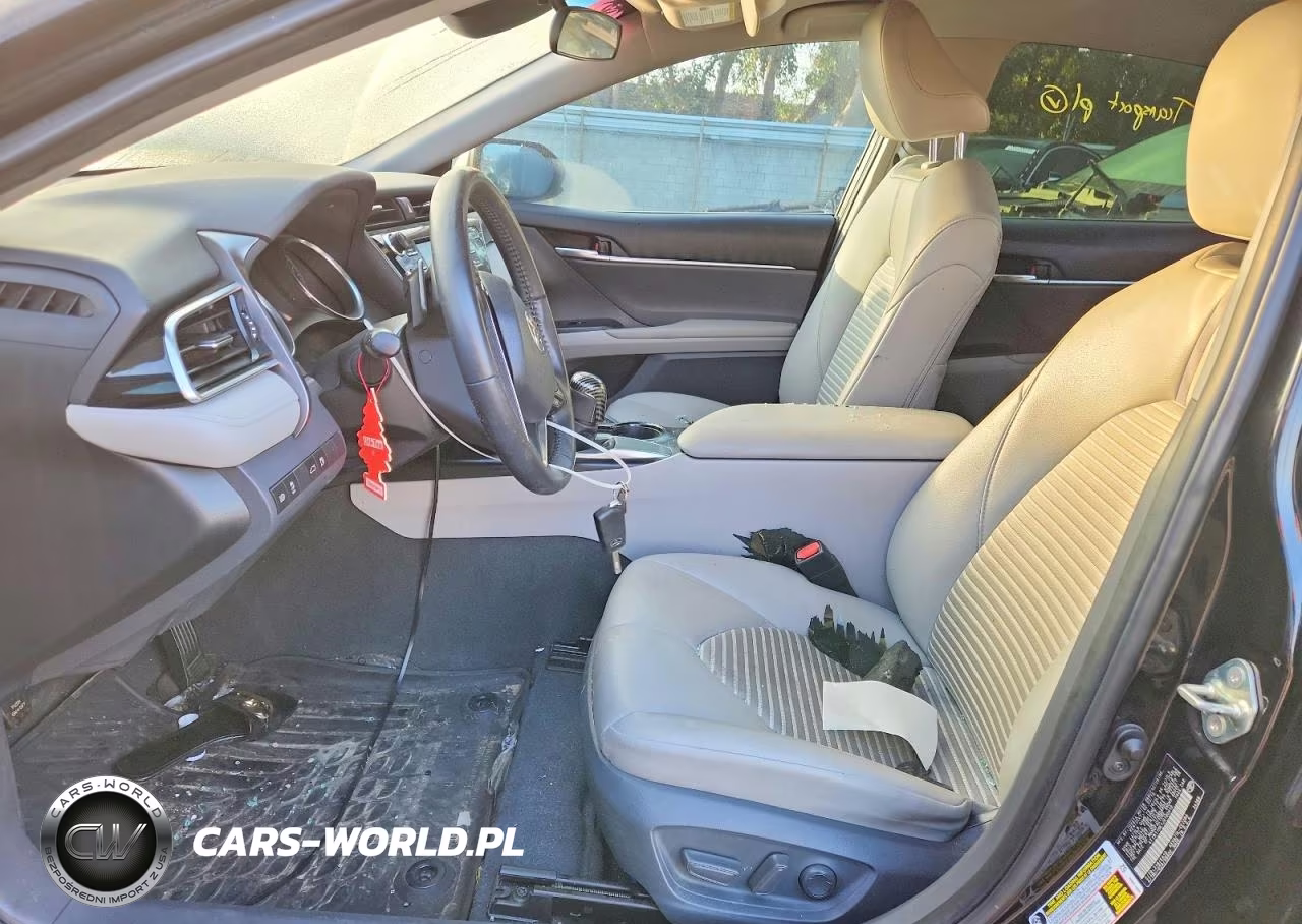 2018 Toyota Camry Se VIN:4T1B11HK1JU100910 - 7
