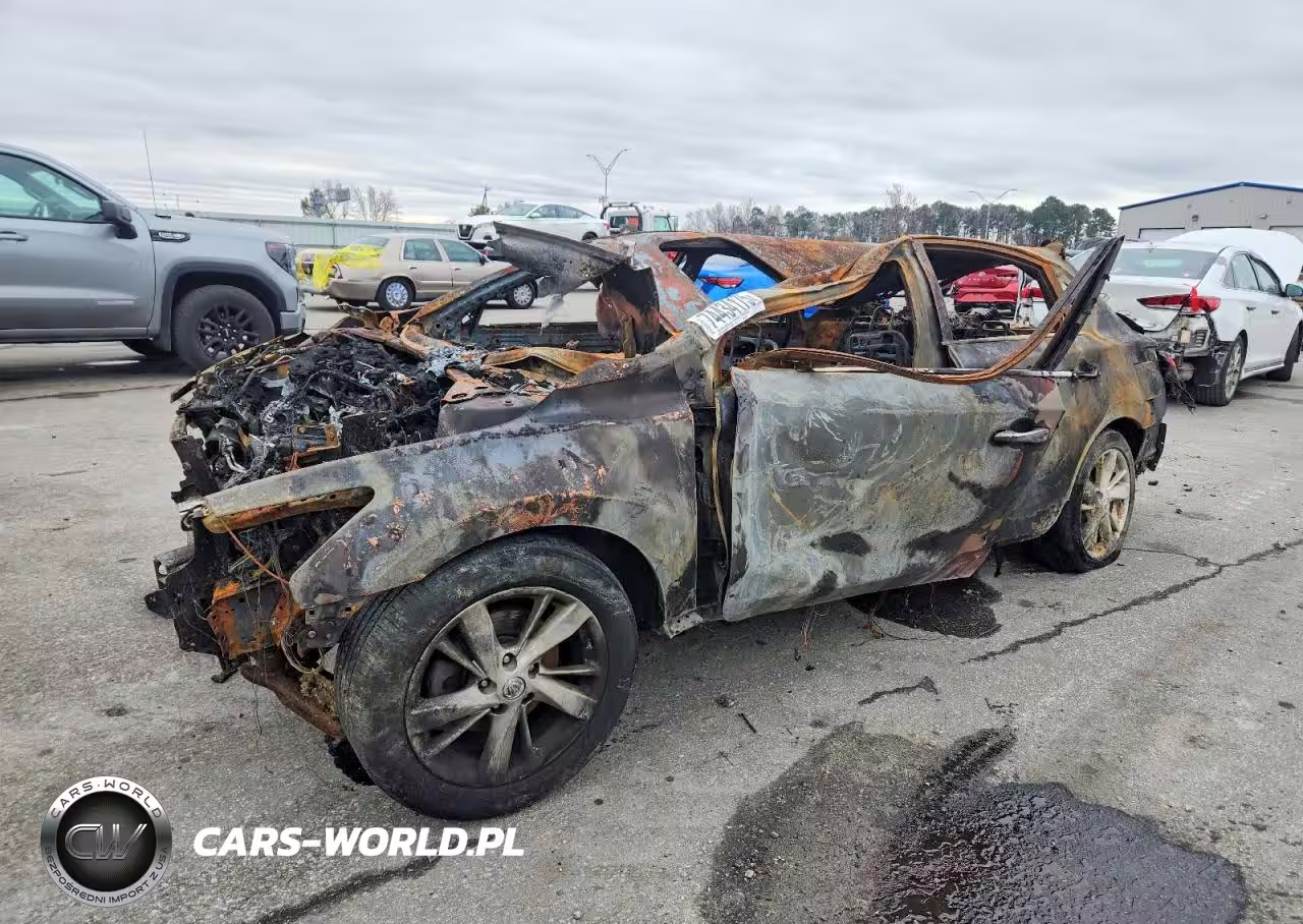 2015 Niss Altima 2.5 Sl