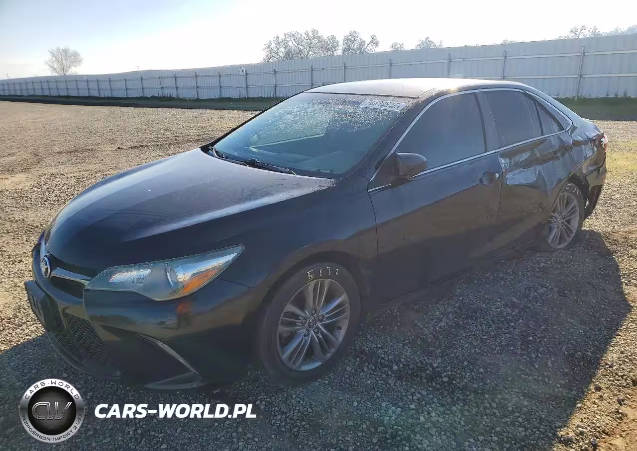 2015 Toyota Camry Le