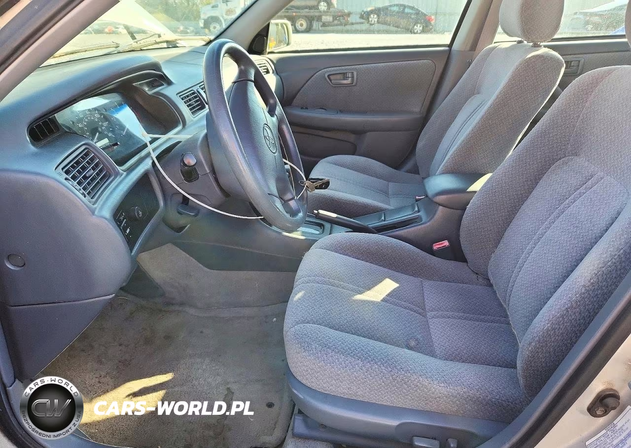 2001 Toyota Camry Le VIN:4T1BG22K11U103741 - 7