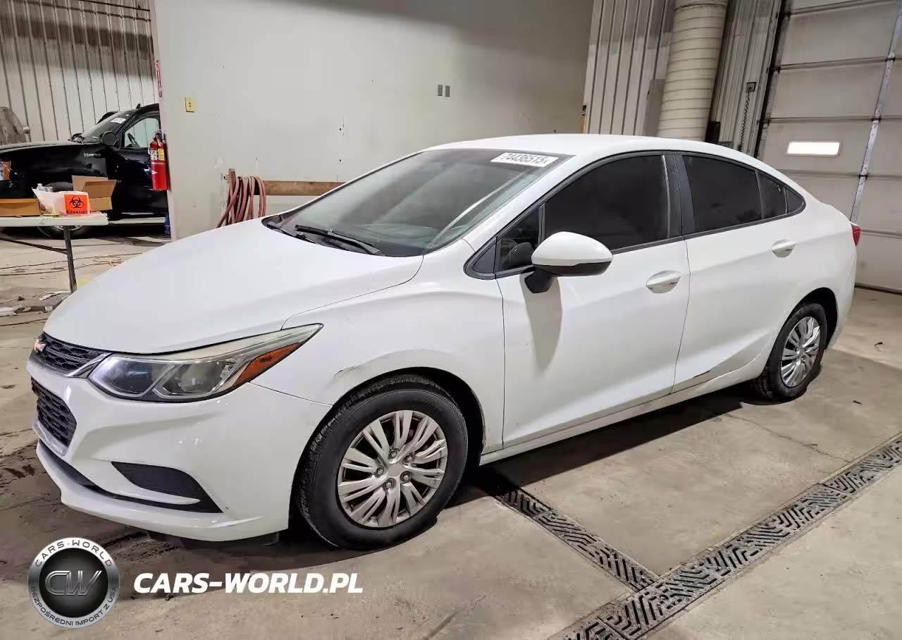 2018 Chevrolet Cruze Ls