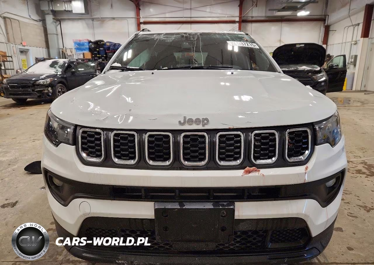 2025 Jeep Compass Latitude VIN:3C4NJDBN9ST535711 - 5