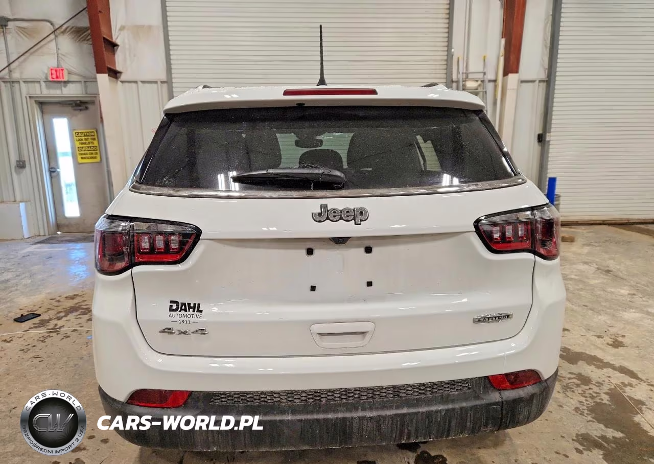 2025 Jeep Compass Latitude VIN:3C4NJDBN9ST535711 - 6