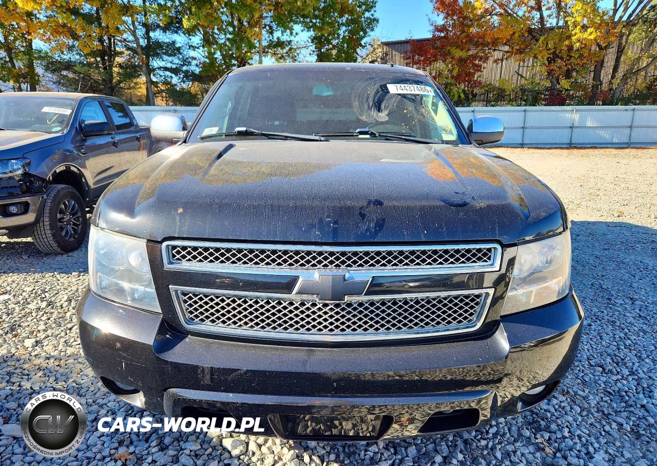 2012 Chevrolet Tahoe Lt VIN:1GNSKBE0XCR186869 - 5