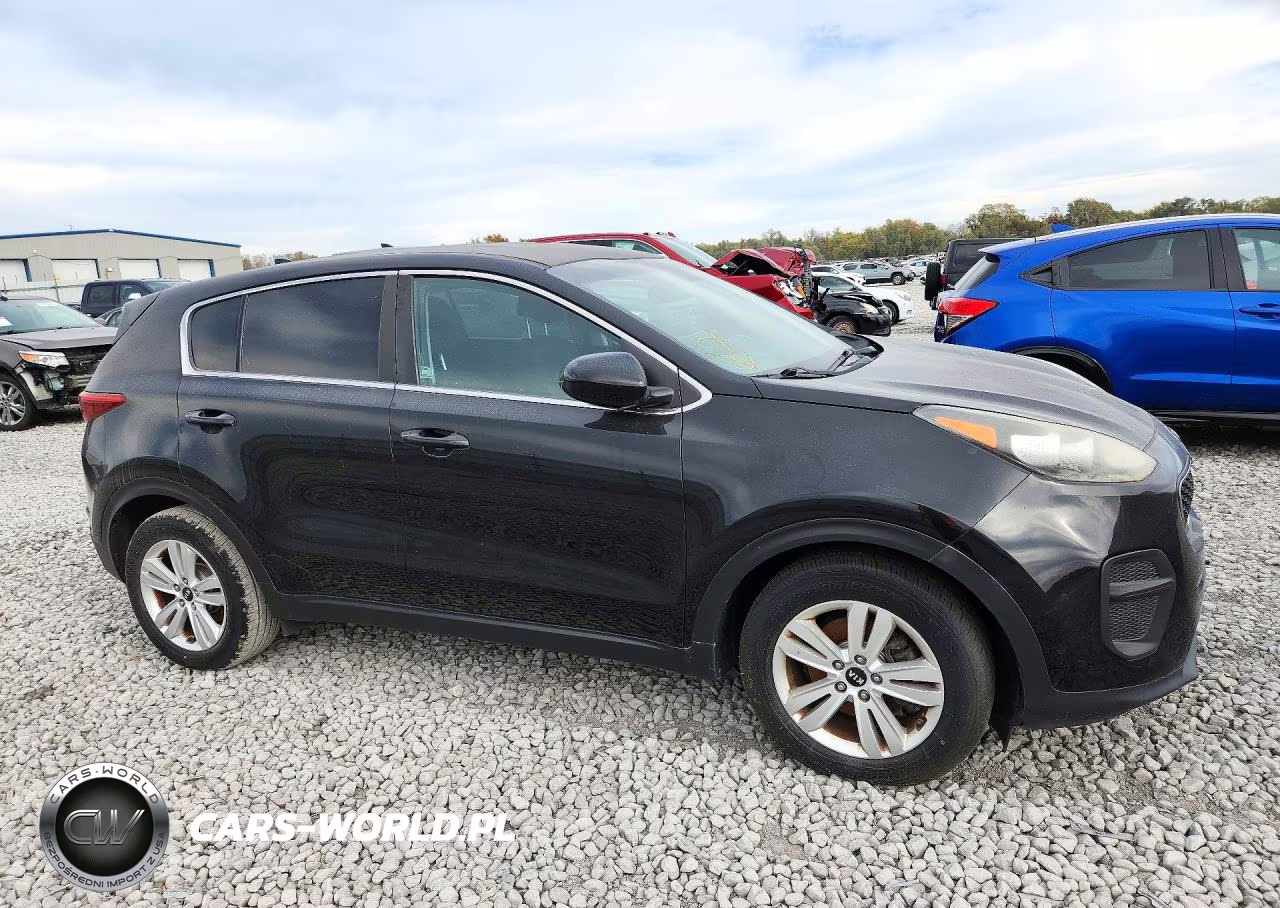 2017 Kia Sportage Lx VIN:KNDPM3AC5H7118206 - 4