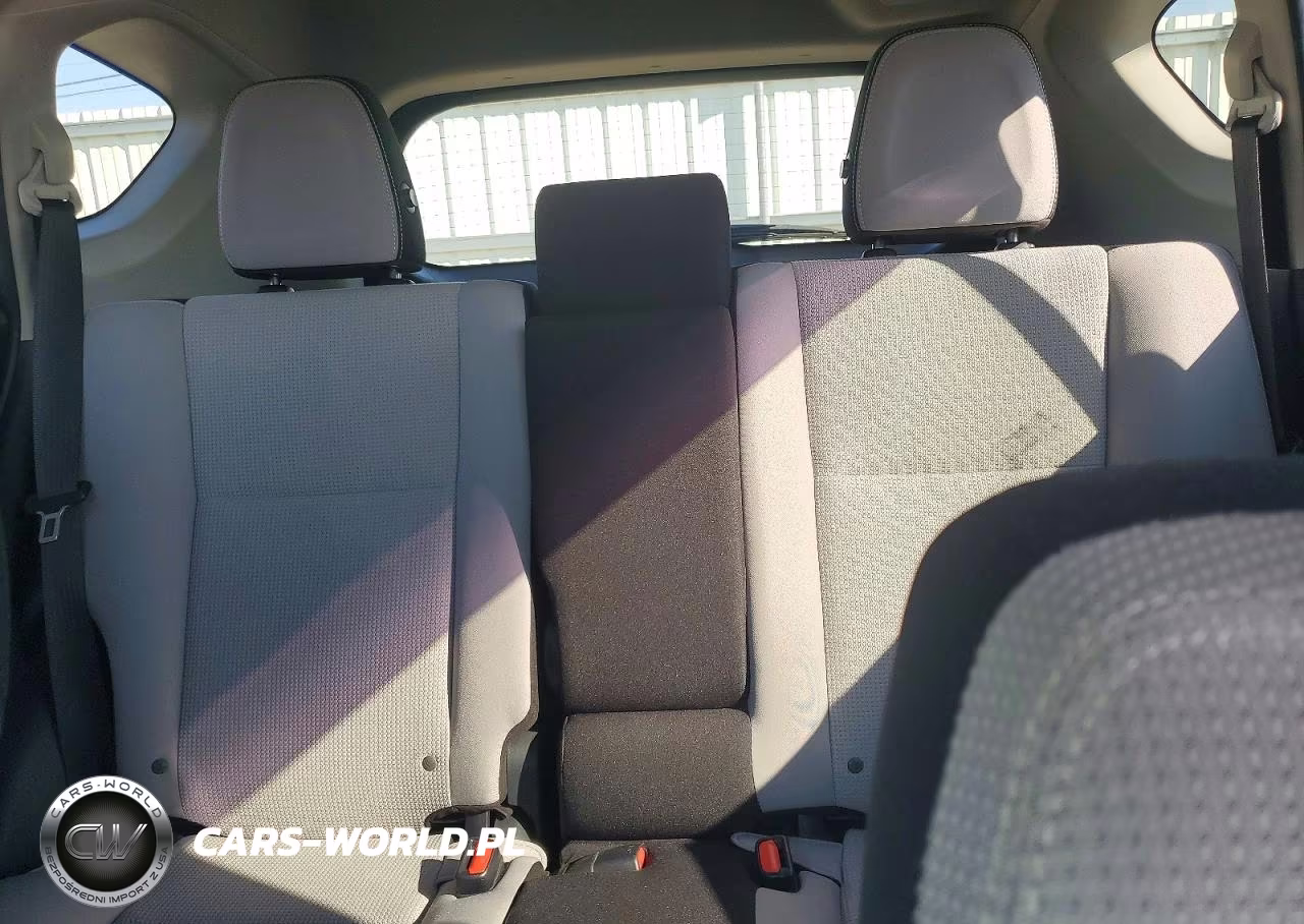 2017 Toyota Rav4 Xle VIN:JTMRFREV6HJ148125 - 10