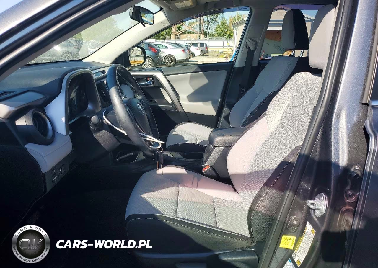 2017 Toyota Rav4 Xle VIN:JTMRFREV6HJ148125 - 7