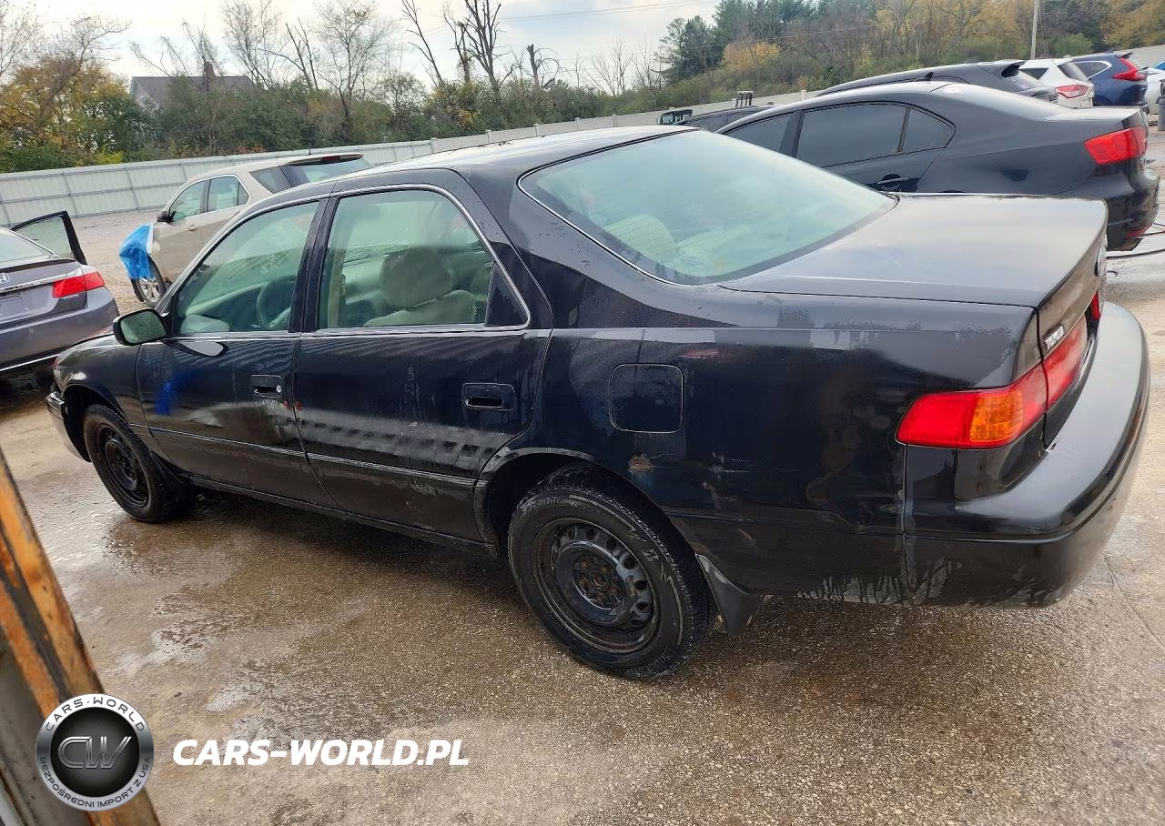 2000 Toyota Camry Le VIN:4T1BG22K1YU743703 - 2